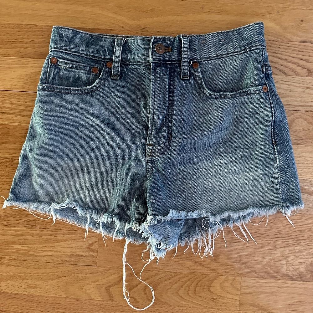 Madewell The Perfect Jean Short Size 25 Denim Cut Offs